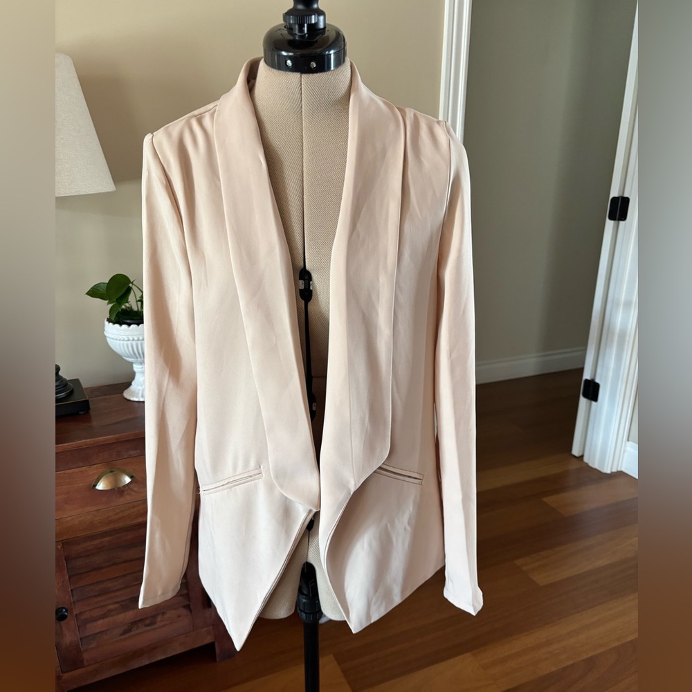 Lulu lightweight jacket